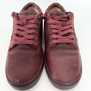 UGG Men’s Burgundy Red Leather Sneaker Casual Low Shoes #1002230-Size 10